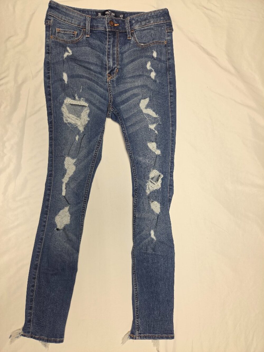 Hollister High Rise Super Skinny Distressed Jeans Size 3S / W26 L28